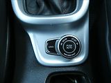 Suzuki Vitara 1,4 BJet 103kW 1.maj,4x4,závěs - náhled 33