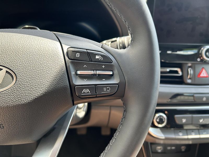 Hyundai i30 26 WG 1,0 T-GDI MT SMART - fotka 18 z 32