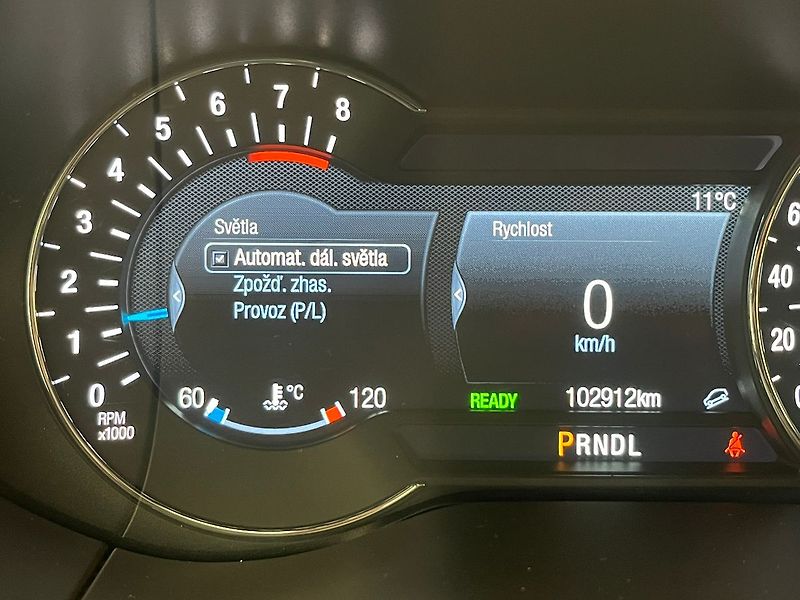 Ford S-MAX 2,5 HEV Titanium 7míst - fotka 62 z 70