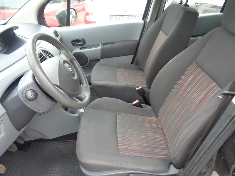 Renault Modus 1,1 - fotka 12 z 12