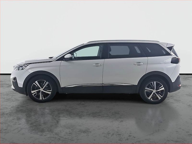 Peugeot 5008 (2018) Allure PureTech 130, Automat - fotka 3 z 23