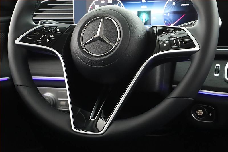 Mercedes-Benz GLE (2025) 450 d, AMG, VZDUCH, TAŽNÉ - fotka 16 z 31