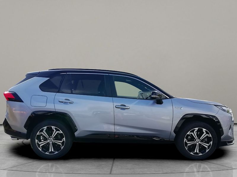 Toyota RAV4 2,5 PHEV 4WD Executive - fotka 3 z 24