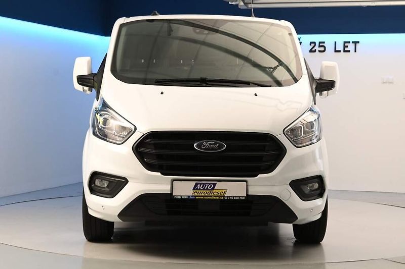 Ford Transit Custom (2021) 2.0 320 L1H1 96 KW Klima kamer - fotka 3 z 25