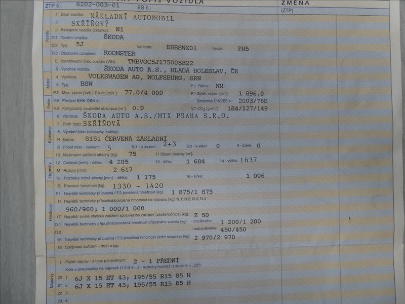 Škoda Roomster 1,9 TDi 77kW,ČR,2.majitel,klim - fotka 36 z 39