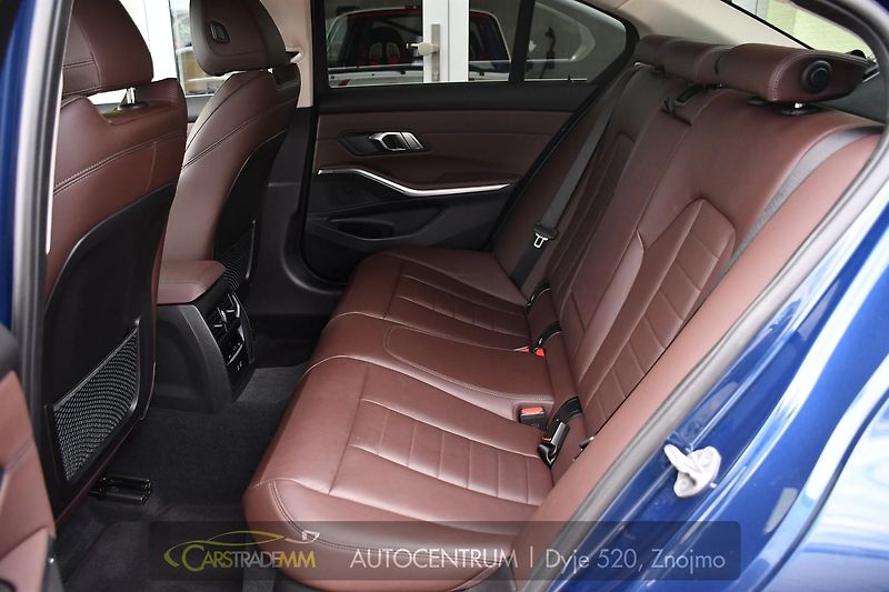 BMW Řada 3 320D xDrive TAŽNÉ ČR 1.M - fotka 13 z 57