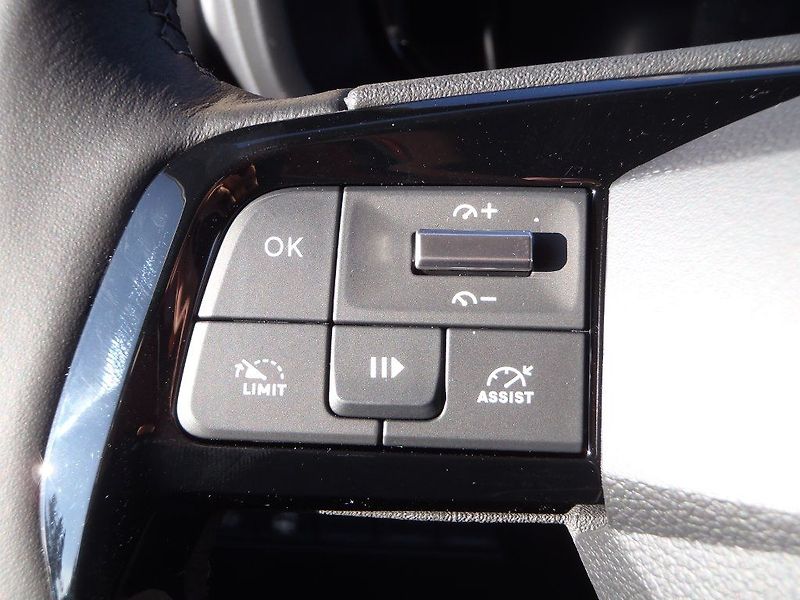 Opel Combo Elegance Plus XL - fotka 17 z 29