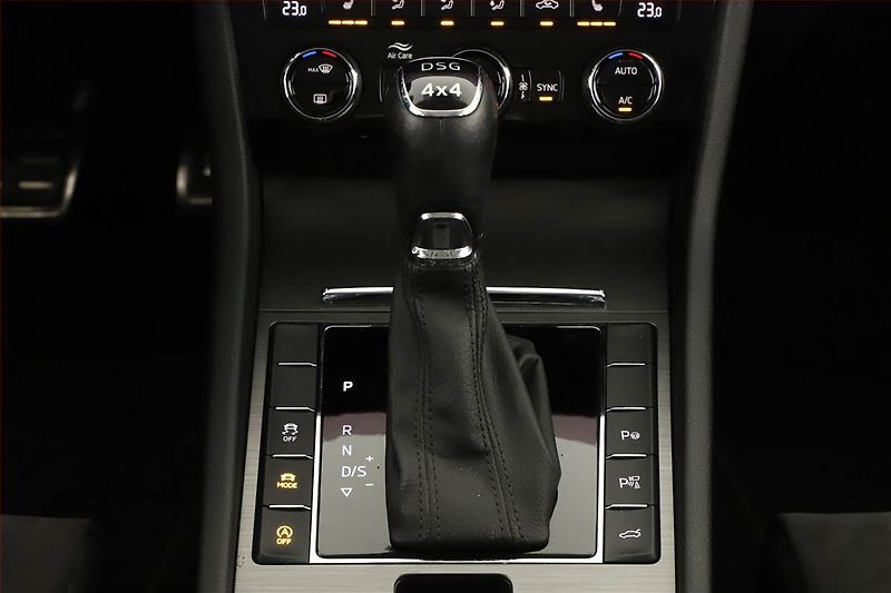 Škoda Superb (2022) Scout 2.0 TDI - fotka 12 z 20