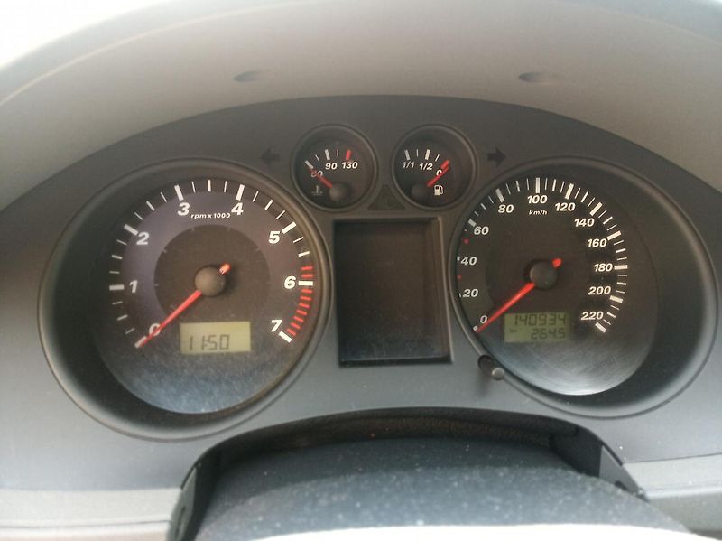 Seat Cordoba 1.2 47kw NÁHRADNÍ DÍLY - fotka 7 z 8