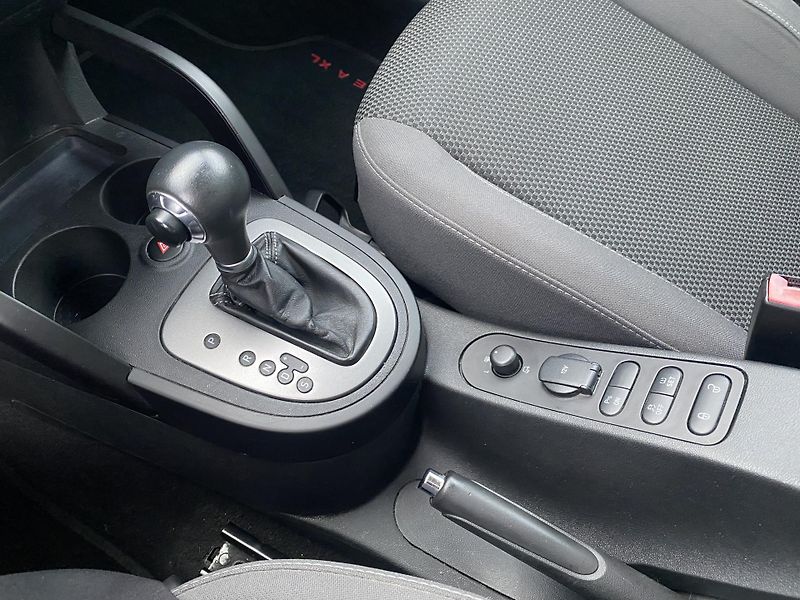 Seat Altea 1.6TDi, AUTOMAT,STYLE, VÝB.ST. - fotka 31 z 46