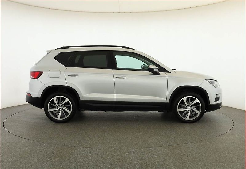 Seat Ateca (2019) 1.6 TDI, Automat, Navi - fotka 6 z 19