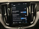 Volvo XC60 2.0 B4 4x4 PLUS  Black - náhled 21