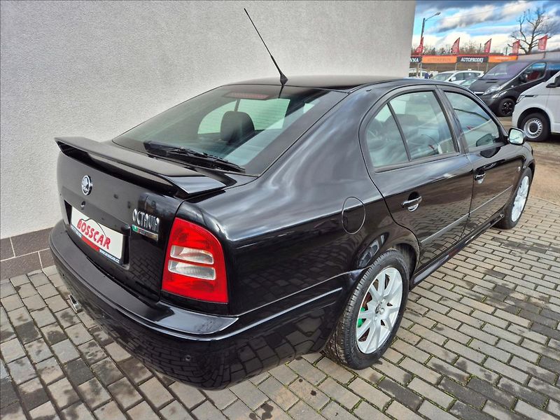Škoda Octavia 1,8 Turbo RS 163T/Km !! - fotka 6 z 26