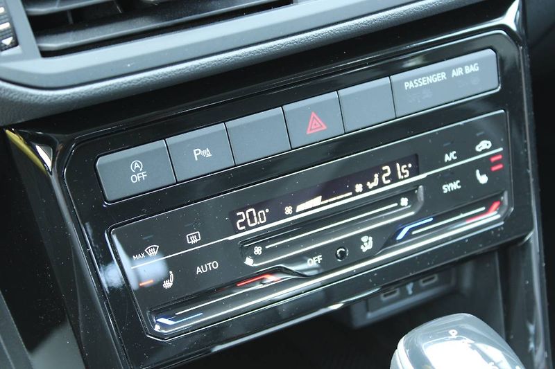 Volkswagen Ostatní (2022) 1.0 TSI 81kW DSG Style - fotka 16 z 33