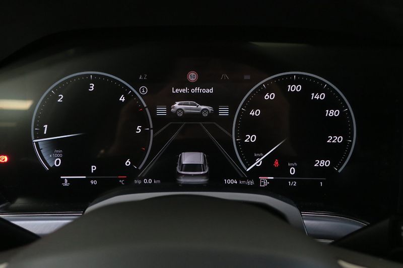 Volkswagen Touareg (2026) NEW Final Edition R Line 210kW - fotka 23 z 50