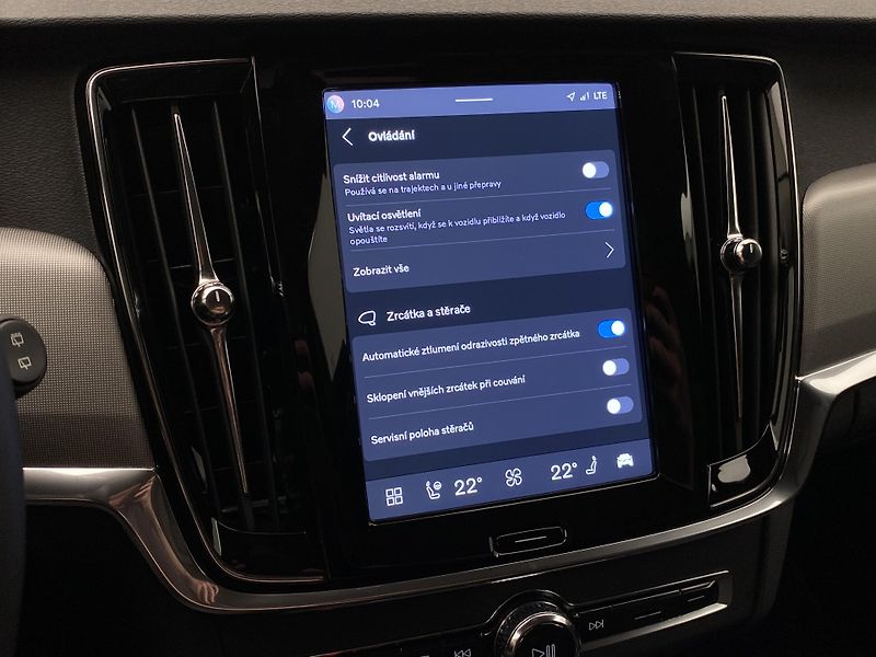 Volvo V90 T6 AWD RECHARGE DARK PLUS AUT - fotka 52 z 61
