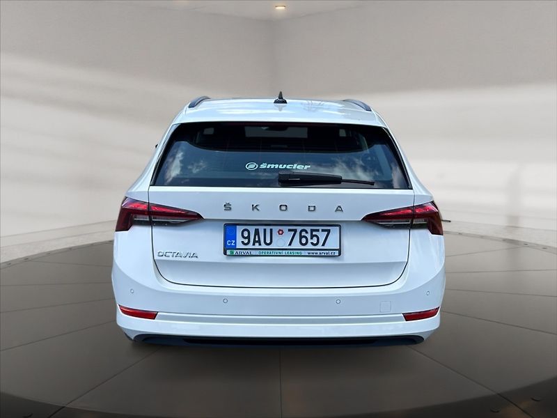 Škoda Octavia 2,0 TDI 85 Ambition - fotka 5 z 11