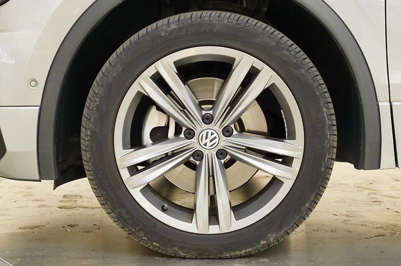 Volkswagen Tiguan Allspace - fotka 10 z 30