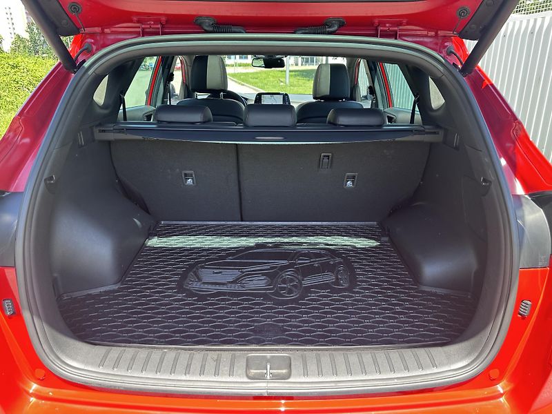 Hyundai Tucson (2020) N-LINE, 4x4, tažné, panorama - fotka 11 z 25