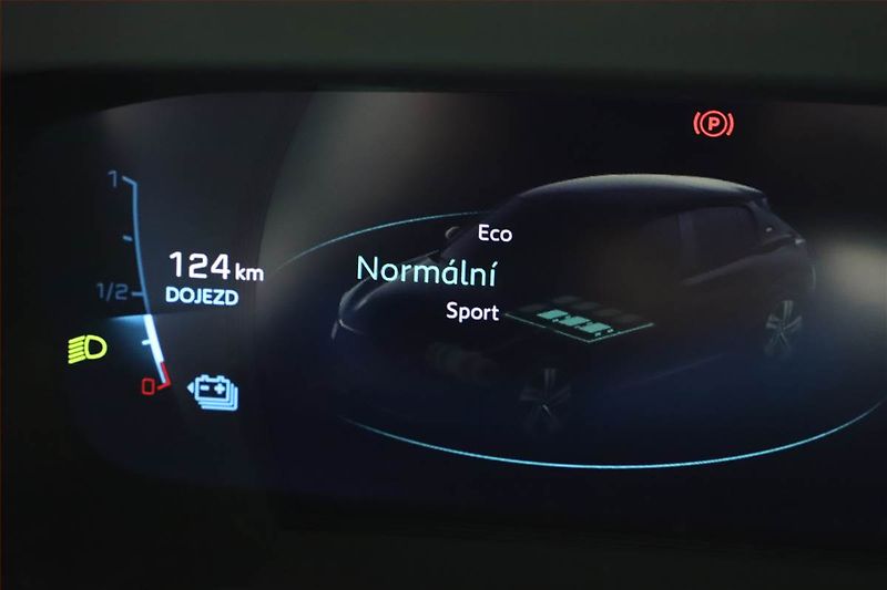 Peugeot 208 (2020) 50 kWh, SoH 91%, Automat - fotka 13 z 21
