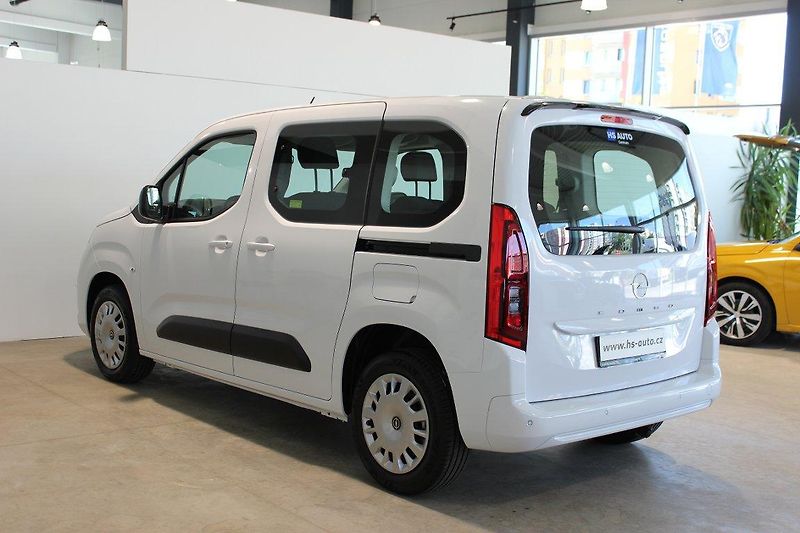 Opel Combo (2024) Edition Plus L1H1 1.5CDTI, MT6 - fotka 6 z 6