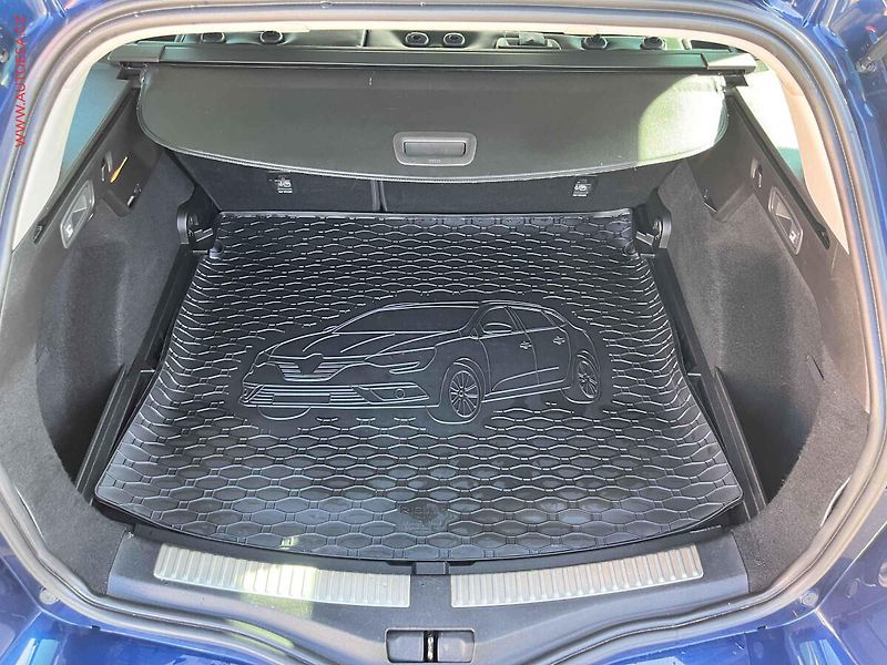 Renault Mégane (2017) 1.2 TCe, ČR, STK8/28 - fotka 7 z 14