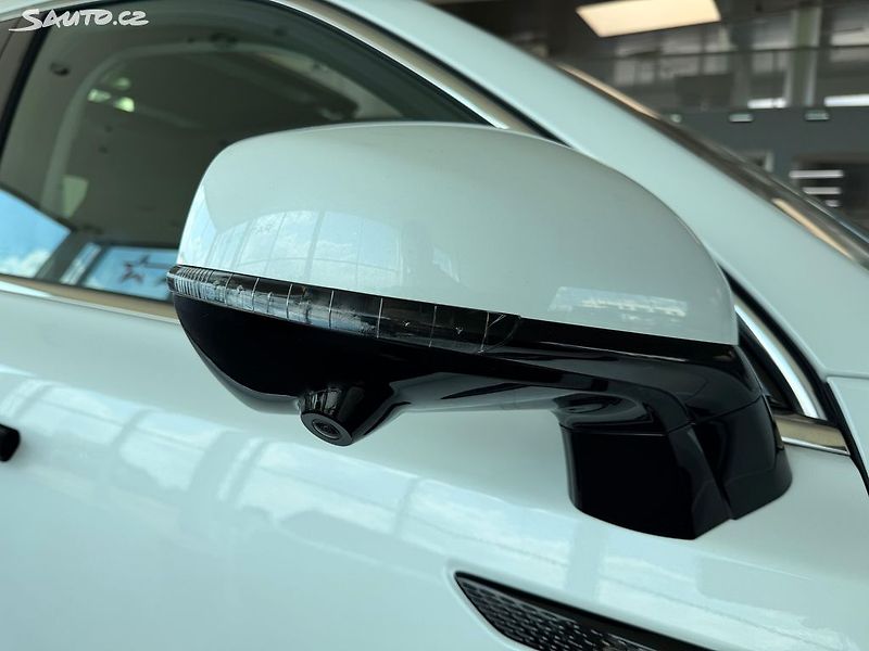 BAIC X75 (2025) ALL IN 130 kW Panorama DCT - fotka 10 z 28