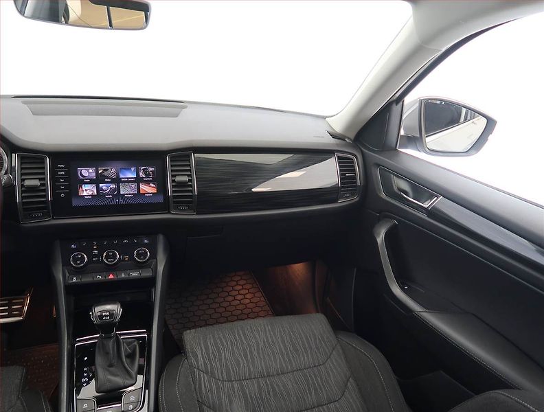 Škoda Kodiaq (2019) Style 2.0 TDI 4x4 - fotka 8 z 32