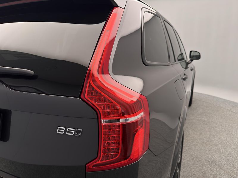 Volvo XC90 B5 AWD ULTIMATE AUT  - fotka 22 z 52