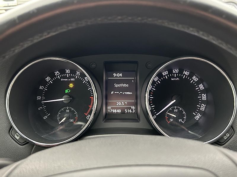 Škoda Yeti 2.0 TDI Experience - fotka 7 z 28