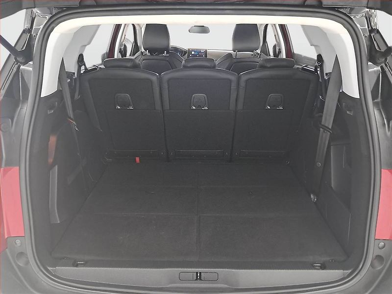 Peugeot 5008 (2020) PureTech 130, 7 míst, ČR,1.maj - fotka 13 z 18