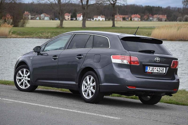 Toyota Avensis je dlouhověký vůz