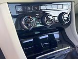 Škoda Superb (2018) Combi III 2.0 TDI 4x4 L&K - náhled 12