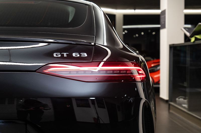 Mercedes-Benz AMG GT 63 4MATIC+ - fotka 25 z 25