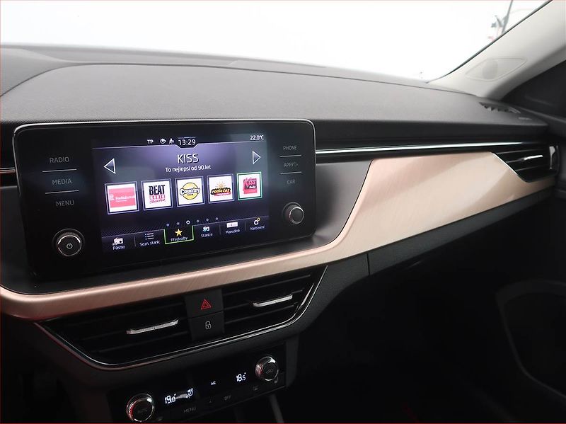Škoda Kamiq (2019) Style 1.5 TSI - fotka 10 z 16