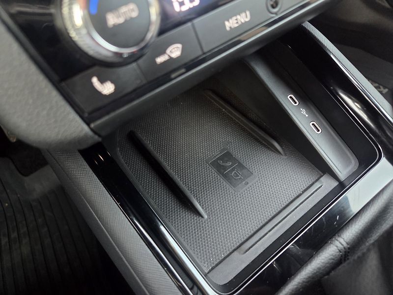 Škoda Kamiq (2022) 1.5 TSI 110kW,DSG,DPH, CZ - fotka 34 z 36
