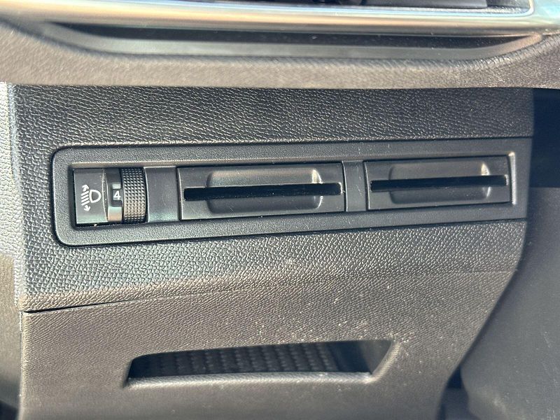 Peugeot 5008 (2017) 2.0 TDI - fotka 13 z 31
