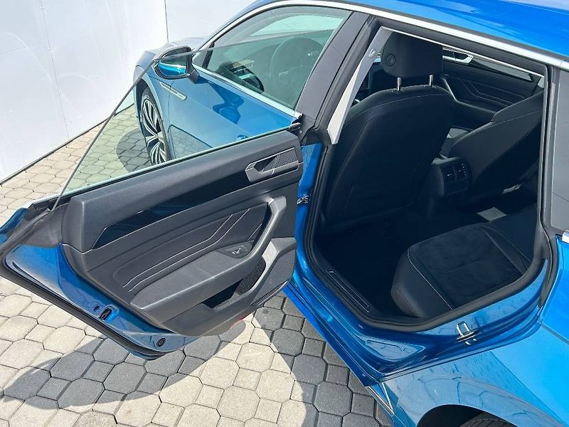 Volkswagen Arteon Elegance 7DSG 2,0TDI - fotka 8 z 26