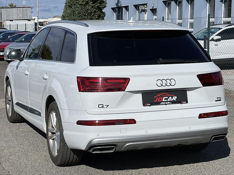 Audi Q7 3.0TDi QUATTRO S-LINE ČR DPH - fotka 5 z 43