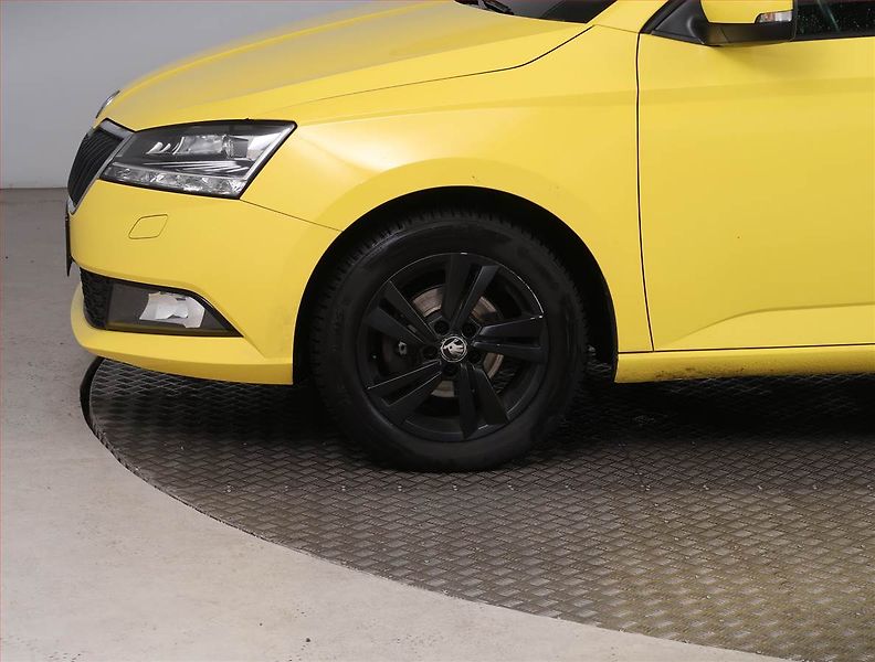 Škoda Fabia (2019) Style 1.0 TSI, Tempomat - fotka 14 z 15