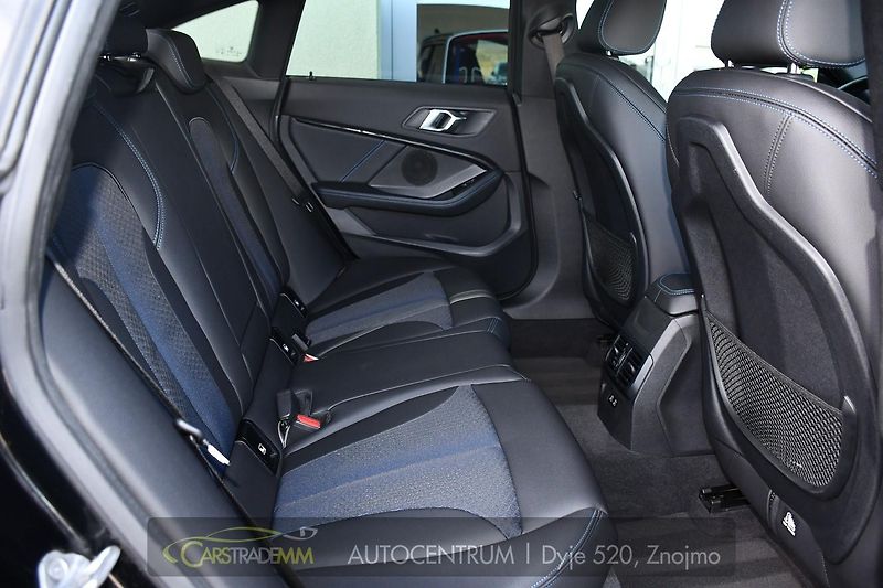 BMW Řada 2 218d M-SPORT 1M ČR HEAD-UP - fotka 18 z 51