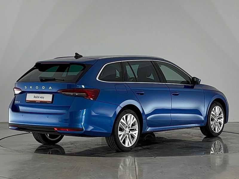 Škoda Octavia Top Selection - fotka 2 z 28