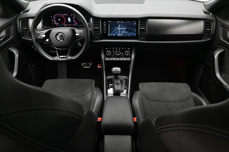 Škoda Kodiaq 2,0 TDI 147kW DSG 4x4 Sportlin - fotka 15 z 32