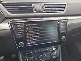 Škoda Superb 2,0 TDI 4x4 WEBASTO KAMERA TAŽ - náhled 32