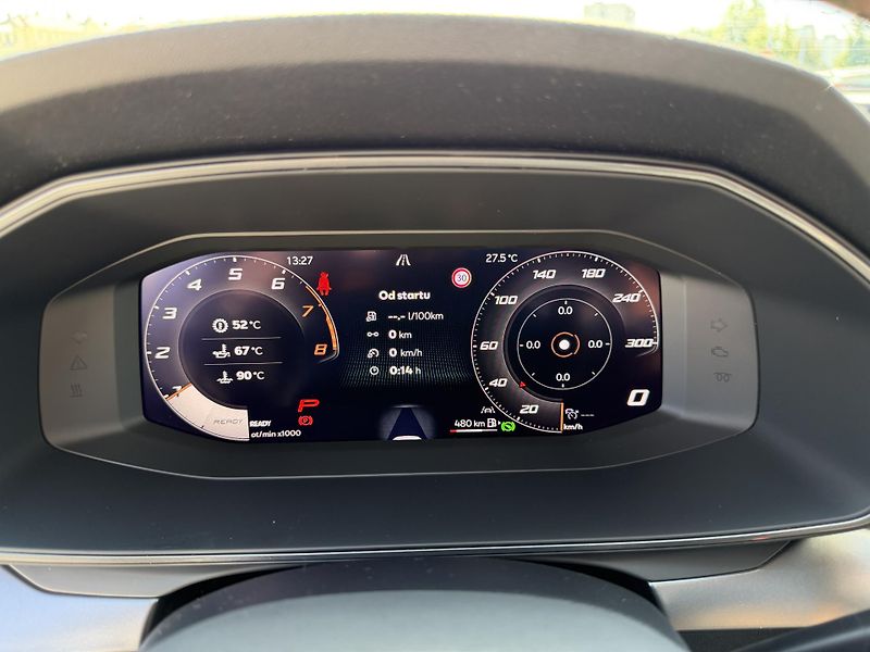 Cupra Formentor 1,5 eTSi/110kW - DSG - fotka 87 z 92