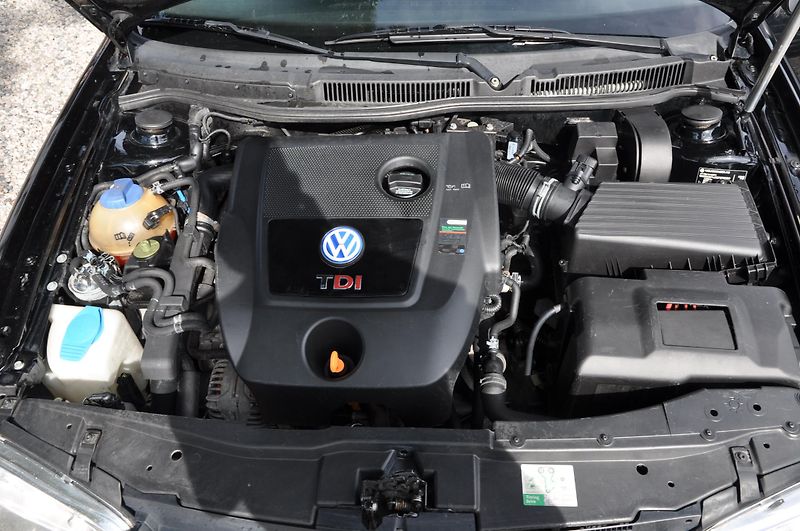 Volkswagen Golf IV 1.9TDi 74kW 3dv. - fotka 8 z 15