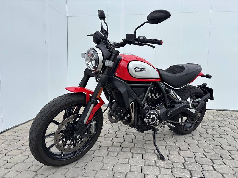 Ducati Scrambler 800 - fotka 4 z 10