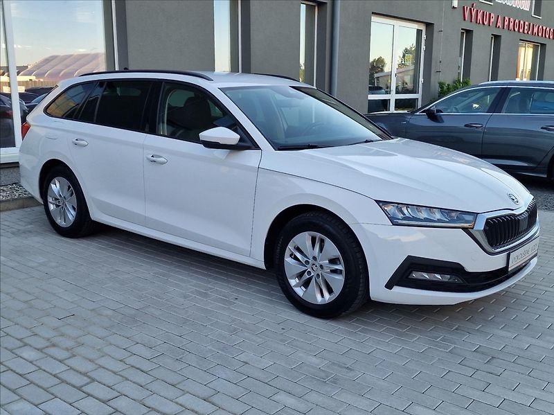 Škoda Octavia 2.0TDI,původ ČR,1.Majitel - fotka 2 z 50
