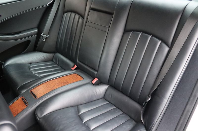 Mercedes-Benz CLS CLS 350 200kW - fotka 40 z 50