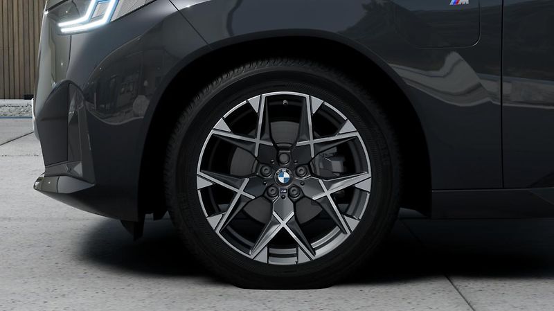 BMW X3 30e xDrive - fotka 8 z 14